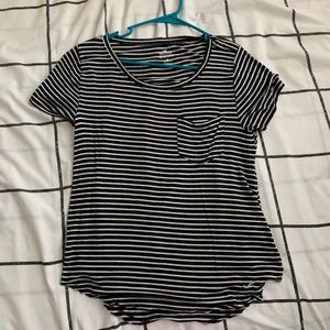HOLLISTER STRIPED TEE